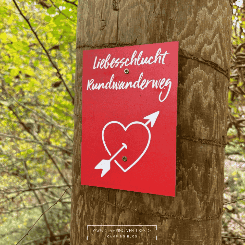 Liebesschlucht-Rundweg oberhalb von Zell mit Ausblick