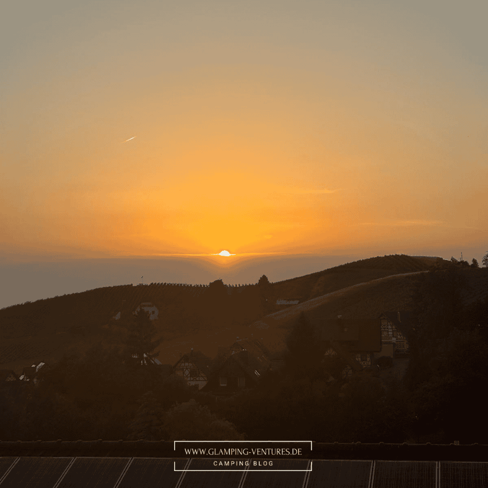 Sonnenuntergang Camping mit dem Wohnmobil in Sasbachwalden
